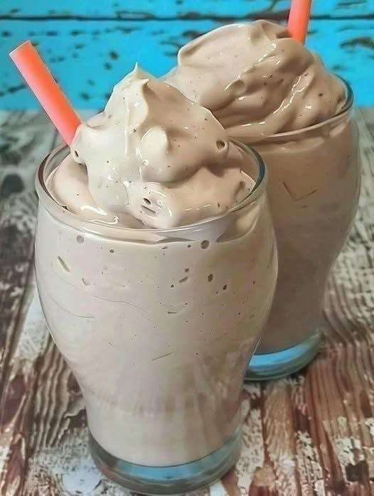 High-Protein Chocolate Frosty