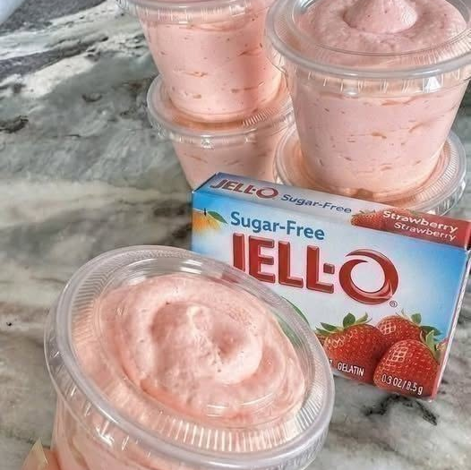 Strawberry Cheesecake Protein Fluff Cups