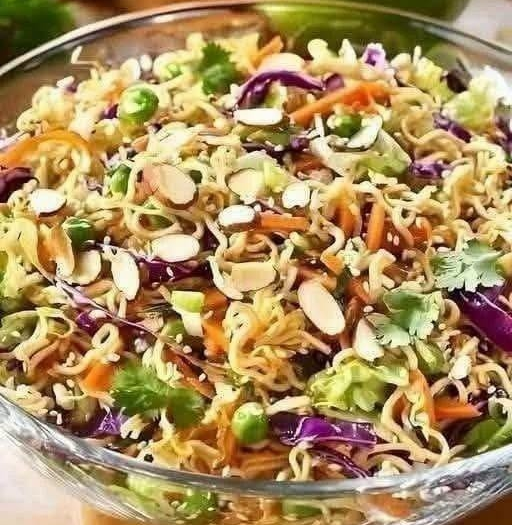 Crunchy Asian Ramen Noodle Salad