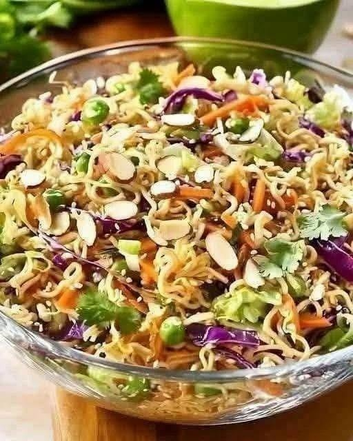 Crunchy Asian Ramen Noodle Salad