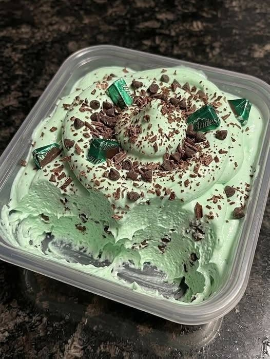 No-Bake Mint Chocolate Chip Protein Fluff