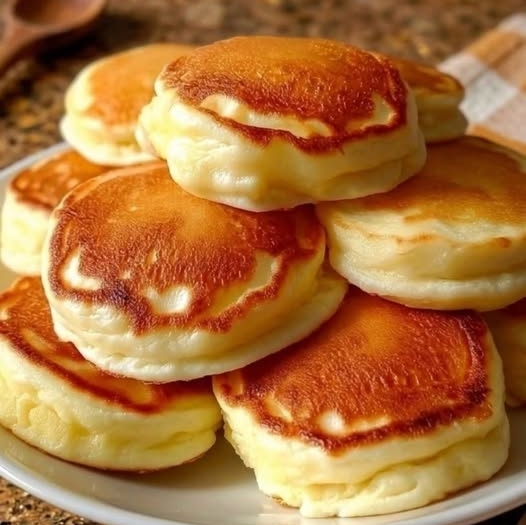 Fluffy Cottage Cheese Pancakes