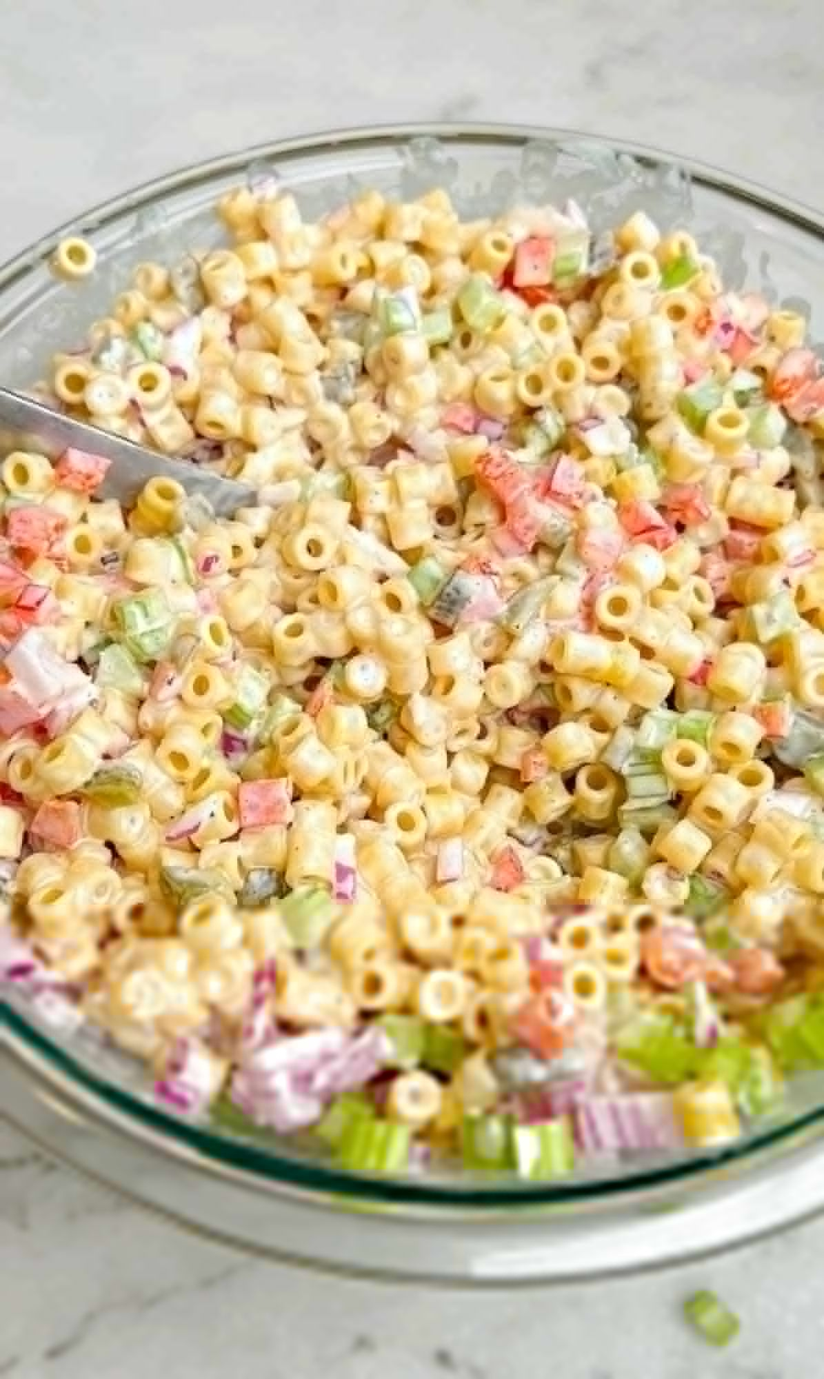 Best Creamy Macaroni Salad